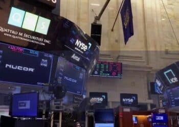 الهدوء الذي يسبق العاصفة في وول ستريت.. توقعات بموسم كئيب للنتائج المالية