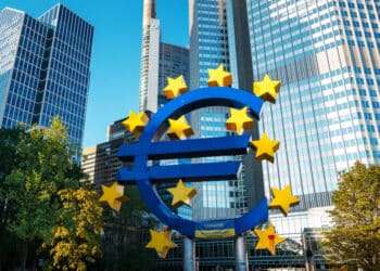 الأسهم الأوروبية ترتفع من أدنى مستوياتها في 8 أسابيع