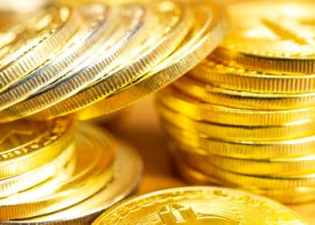 استقرار أسعار الذهب مع هيمنة محادثات سقف الدين الأميركي على الأسواق