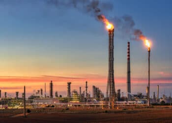 صادرات الغاز الطبيعي عالمياً تقفز 6% لـ104.5 مليون طن