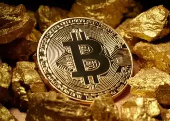 وثائق أكبر صندوق بيتكوين بالعالم تحقق أفضل أداء يومي خلال عامين.. ما السبب؟