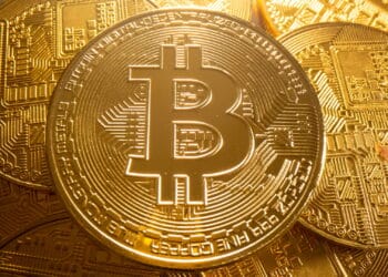 ارتفاع البتكوين بنسبة أكثر من 3% ليسجل أعلى مستوى له خلال ثلاثة أسابيع