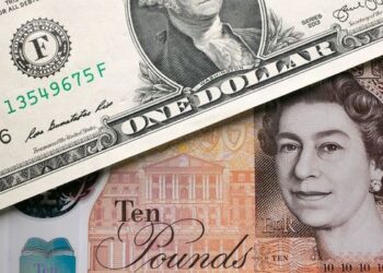استقرار الدولار مع توقعات المستثمرين لأول اجتماعات مجلس الاحتياطي الفيدرالي الأمريكي في 2024