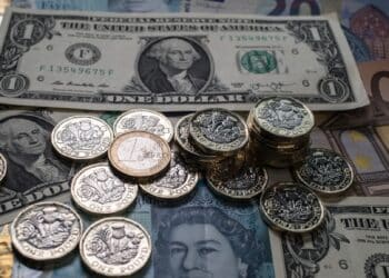 هبوط الدولار الأسترالي بعد صدور بيانات توظيف أضعف من المتوقع