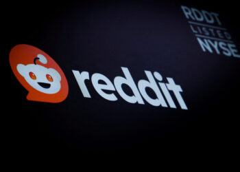 سهم ريديت يقفز 11% عقب انضمامه إلى مؤشر «إس آند بي 500»