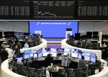 أسهم أوروبا تتراجع مع ترقب قرار المركزي الأوروبي بشأن الفائدة