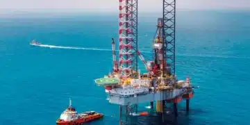 النفط يستمر بالارتفاع وقد يكسر حاجز 100 دولار للبرميل. فهل يتوقف أوبك+؟