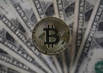 ارتفاع أسعار عملة البتكوين بعد قرار التأجيل الصادر عن هيئة ‏الأوراق المالية و البورصات الأمريكية