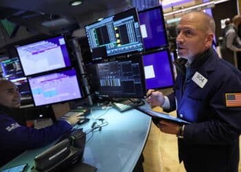الأسواق الأمريكية تغلق على ارتفاع وارتفاع مؤشر الداو جونز لأعلى مستوى له منذ نهاية سبتمبر