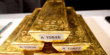 استمرار انخفاض الذهب قبل قرارات الاحتياطي الفيدرالي