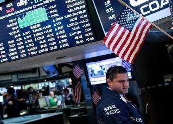 تراجع هائل في الأسهم الأمريكية بعد تحقيق أرقام قياسية منذ شهرين